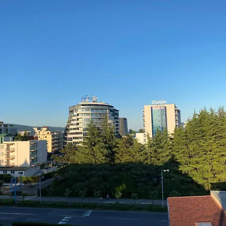 Avalon D608 Big Baolcony Sunny Apartmán