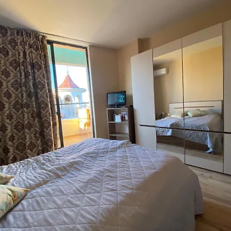 Avalon D608 Big Baolcony Sunny Lägenhet Slăntjev Brjag