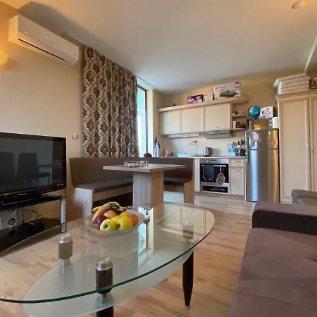 Avalon D608 Big Baolcony Sunny Apartamento